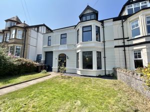 Photo 1- click for photo gallery